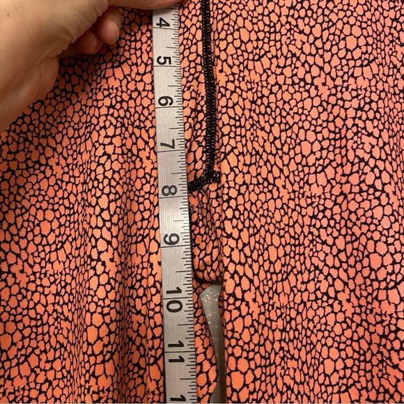 NIKE run relay compression Fit Womens Capri crop Training orange print legging S - Picture 8 of 10